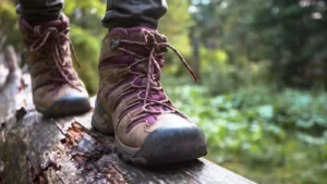 Proper hiking boots and footwear that should be worn while trekking and hiking in the Great Outdoors.