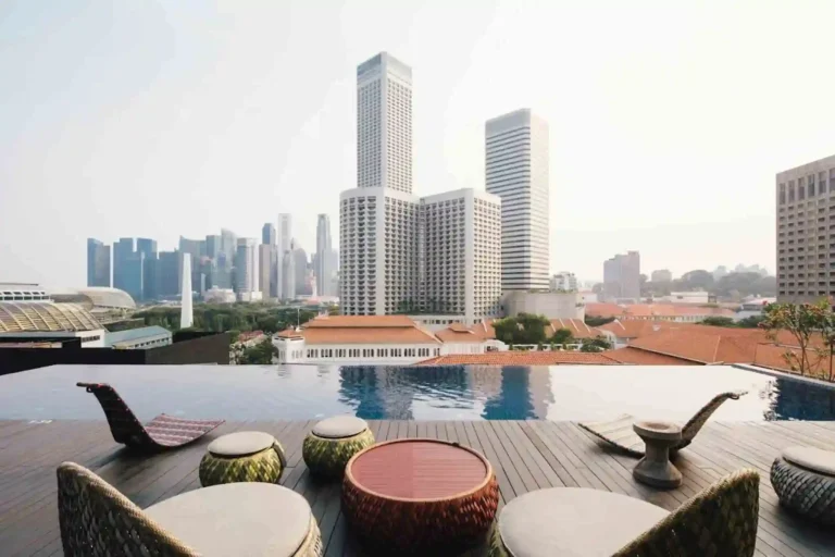Naumi Singapore Hotel, with infinity pool and incredible city views.