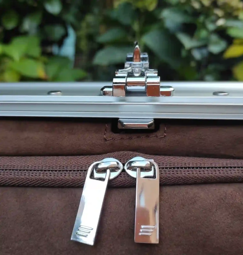Close up of the zippers of the internal pocket of the Sterling Pacific 40 litre suitcase.